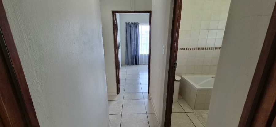 3 Bedroom Property for Sale in Waterkloof East North West